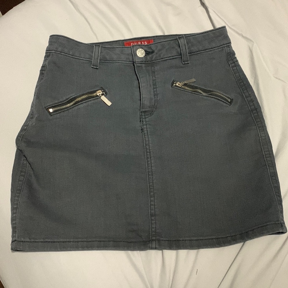 Guess skirt